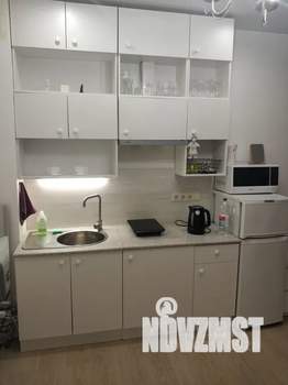 Студия квартира, посуточно, 28м2, 15/15 этаж