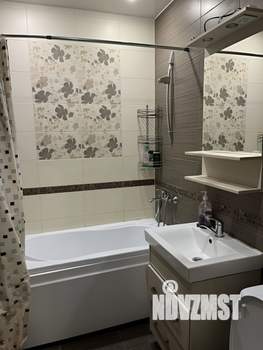 1-к квартира, посуточно, 42м2, 5/10 этаж