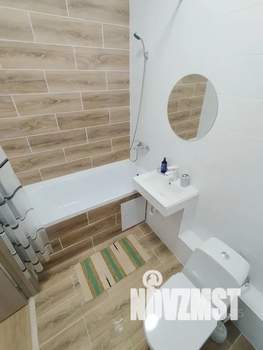 1-к квартира, посуточно, 35м2, 2/18 этаж