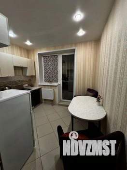 1-к квартира, посуточно, 37м2, 1/1 этаж