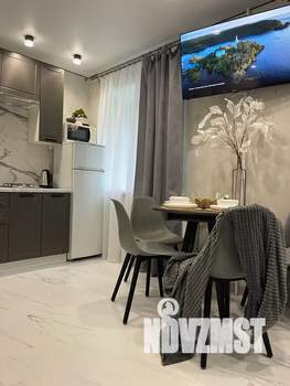 1-к квартира, посуточно, 44м2, 1/5 этаж