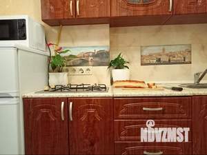 1-к квартира, посуточно, 34м2, 1/1 этаж