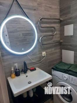 1-к квартира, посуточно, 44м2, 1/1 этаж