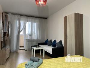 1-к квартира, посуточно, 42м2, 3/10 этаж