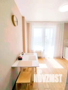 1-к квартира, посуточно, 42м2, 7/16 этаж