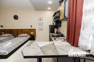 1-к квартира, посуточно, 25м2, 1/2 этаж
