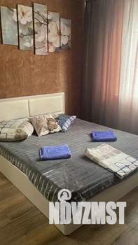 1-к квартира, посуточно, 50м2, 1/1 этаж