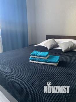 1-к квартира, посуточно, 37м2, 6/12 этаж