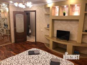 1-к квартира, посуточно, 40м2, 2/5 этаж