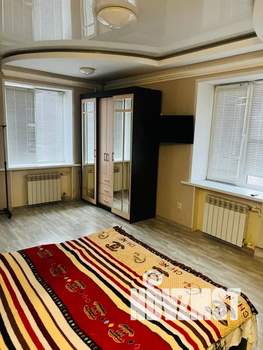 1-к квартира, посуточно, 40м2, 2/2 этаж