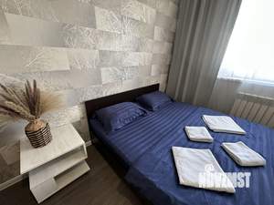 1-к квартира, посуточно, 35м2, 7/10 этаж