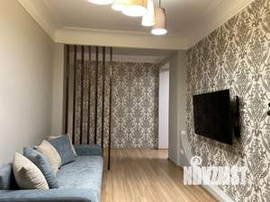 1-к квартира, посуточно, 61м2, 3/4 этаж