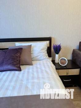 1-к квартира, посуточно, 42м2, 2/16 этаж