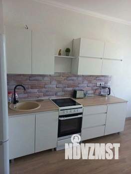 2-к квартира, посуточно, 55м2, 1/1 этаж