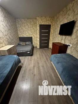 1-к квартира, посуточно, 37м2, 1/1 этаж