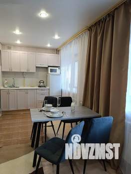 2-к квартира, посуточно, 44м2, 1/5 этаж