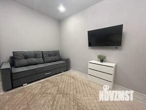 1-к квартира, посуточно, 40м2, 13/16 этаж