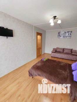 1-к квартира, посуточно, 34м2, 1/1 этаж