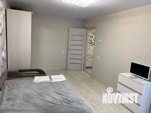 2-к квартира, посуточно, 44м2, 5/5 этаж