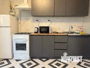 1-к квартира, посуточно, 38м2, 1/12 этаж