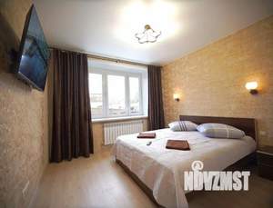 2-к квартира, посуточно, 80м2, 1/1 этаж