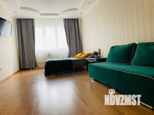 1-к квартира, посуточно, 45м2, 3/10 этаж