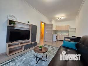 1-к квартира, посуточно, 50м2, 8/16 этаж