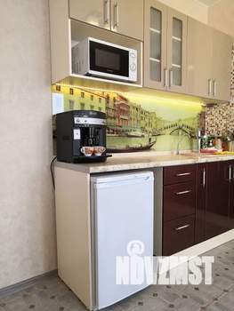 1-к квартира, посуточно, 40м2, 9/9 этаж