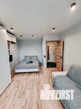 1-к квартира, посуточно, 37м2, 1/1 этаж