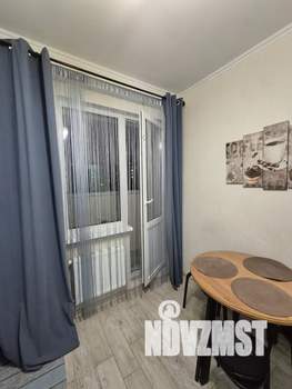 1-к квартира, посуточно, 42м2, 9/17 этаж