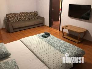 1-к квартира, посуточно, 33м2, 3/10 этаж