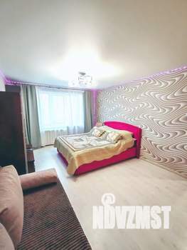 1-к квартира, посуточно, 35м2, 6/9 этаж