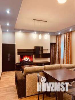 2-к квартира, посуточно, 62м2, 3/3 этаж