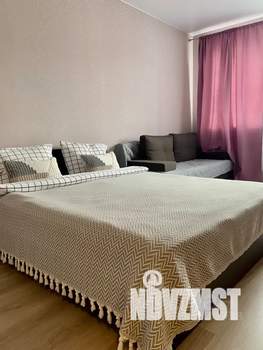 1-к квартира, посуточно, 39м2, 14/16 этаж