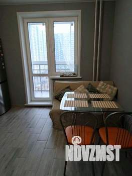 1-к квартира, посуточно, 44м2, 1/1 этаж