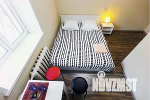 1-к квартира, посуточно, 12м2, 1/3 этаж