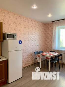 2-к квартира, посуточно, 70м2, 4/17 этаж