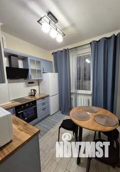 1-к квартира, посуточно, 42м2, 9/17 этаж