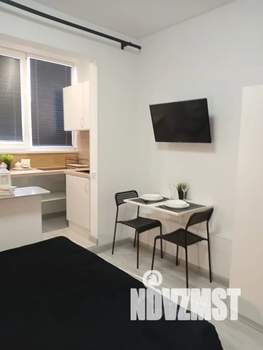 Студия квартира, посуточно, 17м2, 1/18 этаж