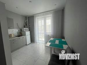 1-к квартира, посуточно, 40м2, 12/16 этаж