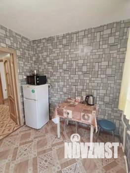 1-к квартира, посуточно, 37м2, 1/1 этаж