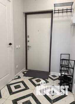 1-к квартира, посуточно, 38м2, 1/12 этаж