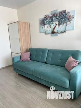 1-к квартира, посуточно, 40м2, 13/22 этаж