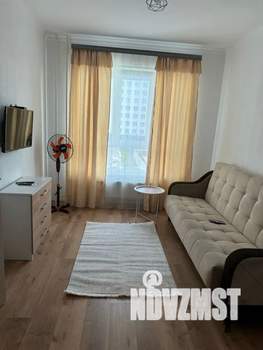 1-к квартира, посуточно, 37м2, 3/12 этаж