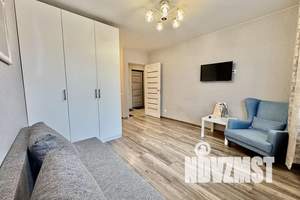 1-к квартира, посуточно, 42м2, 4/5 этаж