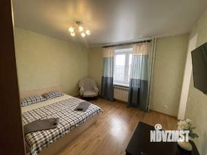 1-к квартира, посуточно, 43м2, 1/1 этаж