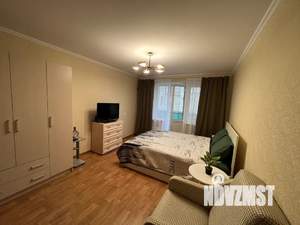 1-к квартира, посуточно, 37м2, 6/10 этаж