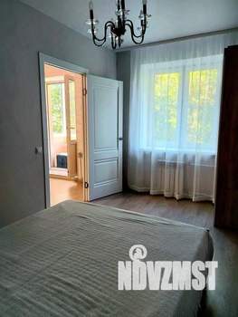 2-к квартира, посуточно, 42м2, 1/1 этаж