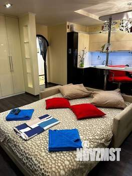 1-к квартира, посуточно, 40м2, 13/16 этаж