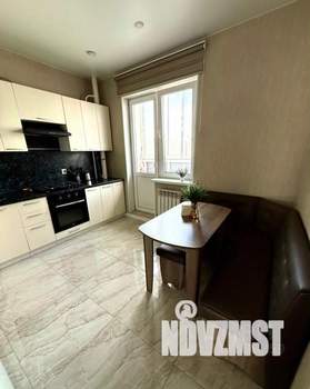 1-к квартира, посуточно, 65м2, 1/1 этаж